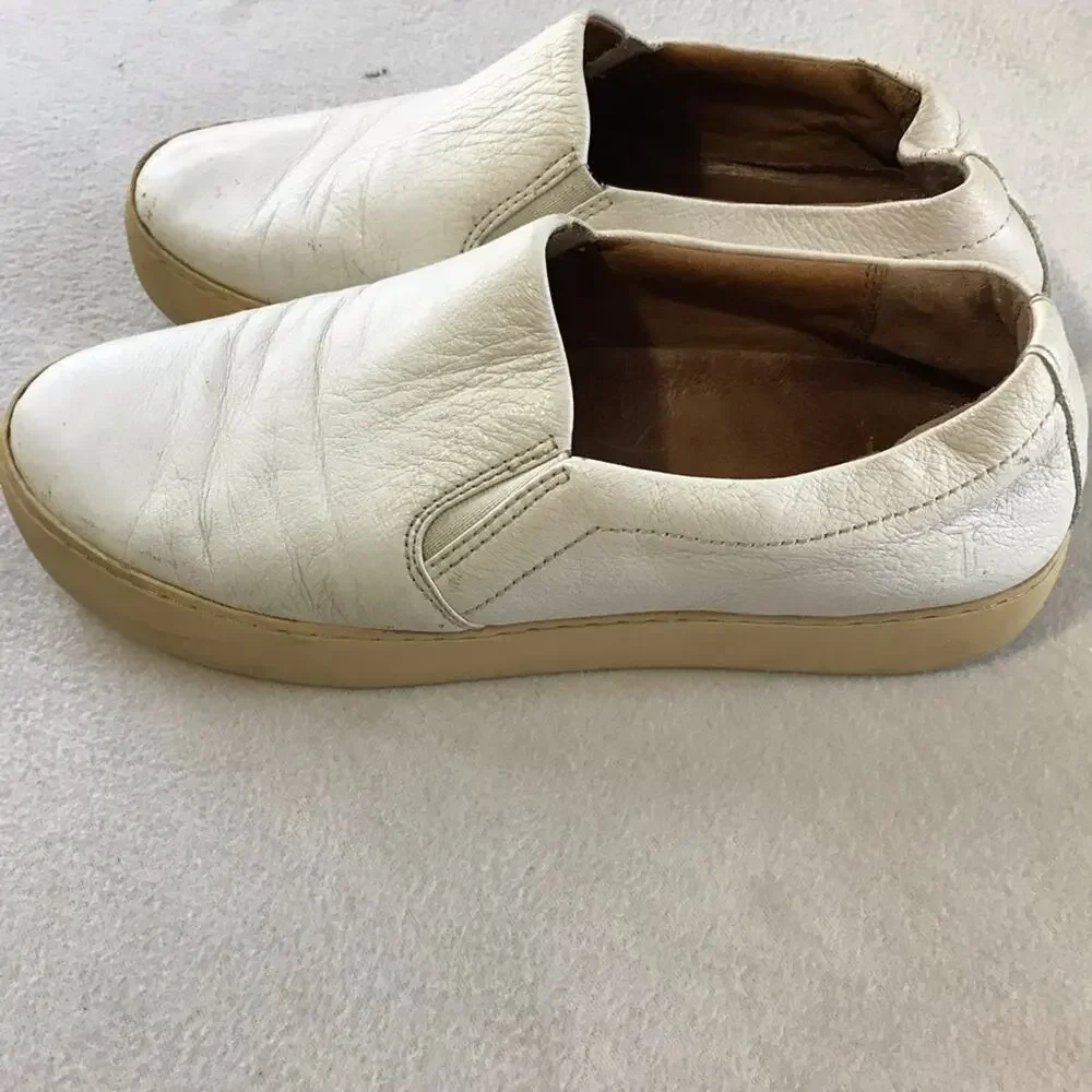 Frye womens 8 white leather slip on loafers sneakers casual athleisure minimal
